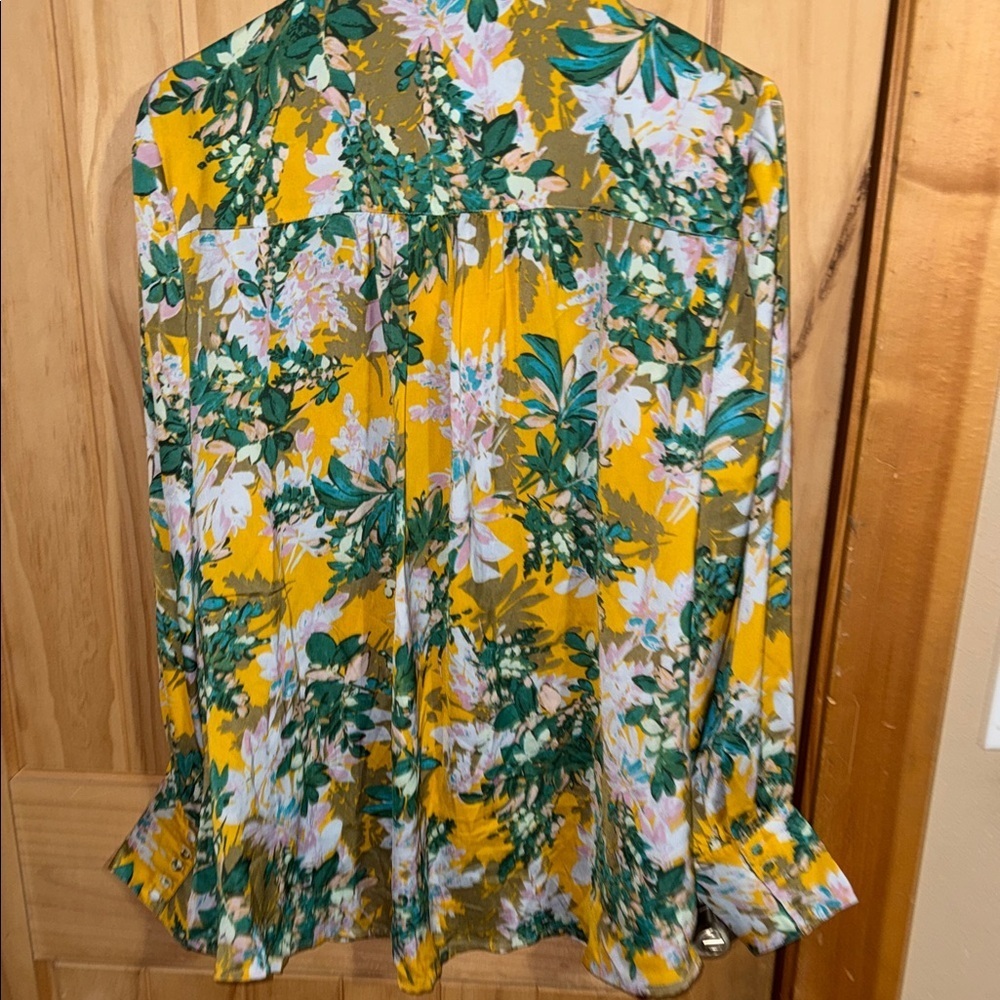 Jessica Simpson Multicolor Floral Blouse - Picture 3 of 6
